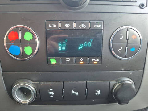 2011 Chevrolet Suburban LT