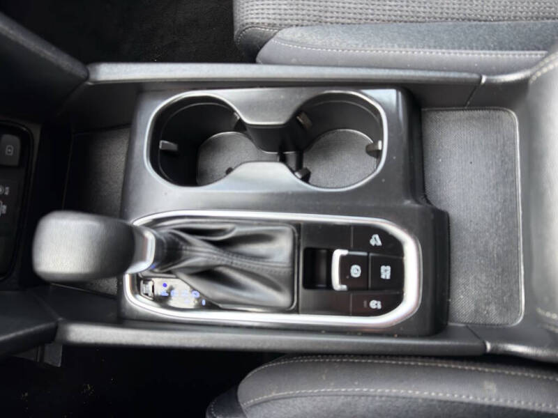 2020 Hyundai Santa Fe SE