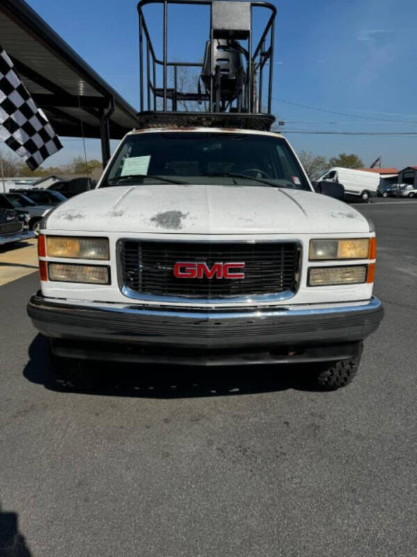 1999 GMC Yukon Denali