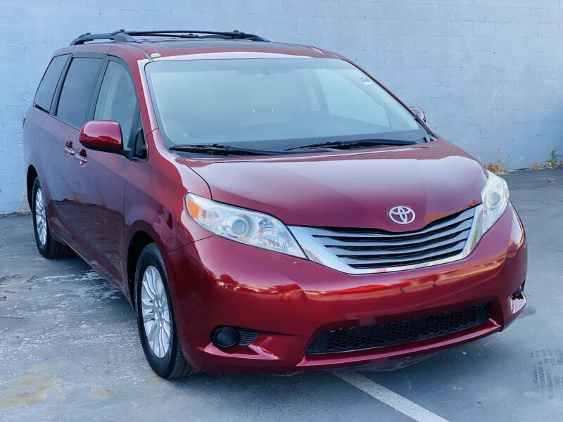 2015 Toyota Sienna