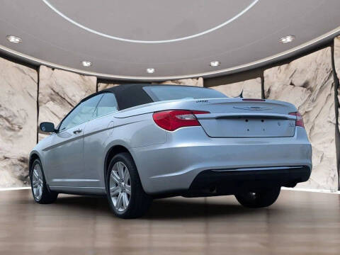 2012 Chrysler 200 Touring