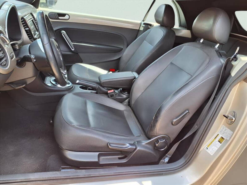 2013 Volkswagen Beetle Convertible