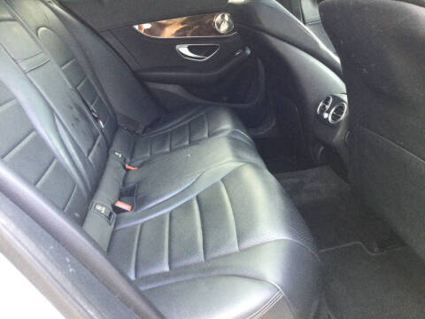 2016 Mercedes-Benz C-Class