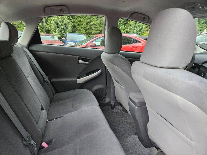 2010 Toyota Prius II