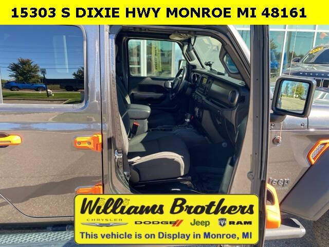 2020 Jeep Gladiator Sport