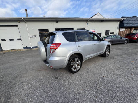 2009 Toyota RAV4 Sport