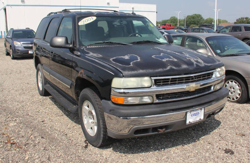 2004 Chevrolet Tahoe LS