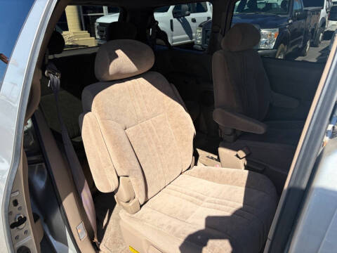 2002 Toyota Sienna LE