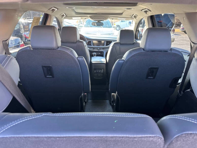 2019 Buick Enclave Essence