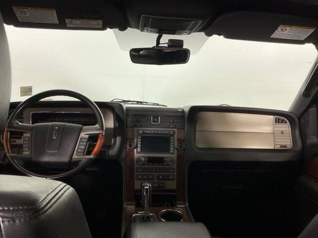 2011 Lincoln Navigator