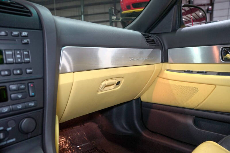2002 Ford Thunderbird Deluxe
