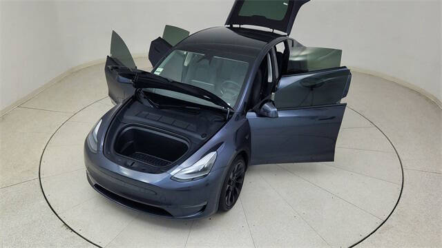 2025 Tesla Model Y Long Range