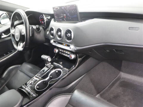 2022 Kia Stinger