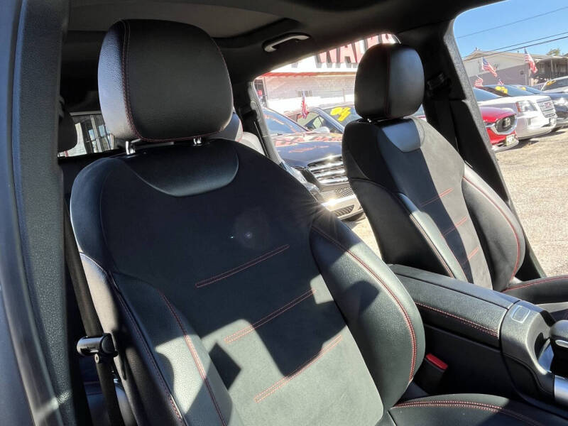 2022 Mercedes-Benz GLB GLB 250