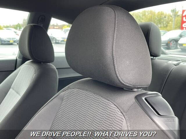 2014 Volkswagen Beetle 2.5L Entry PZEV