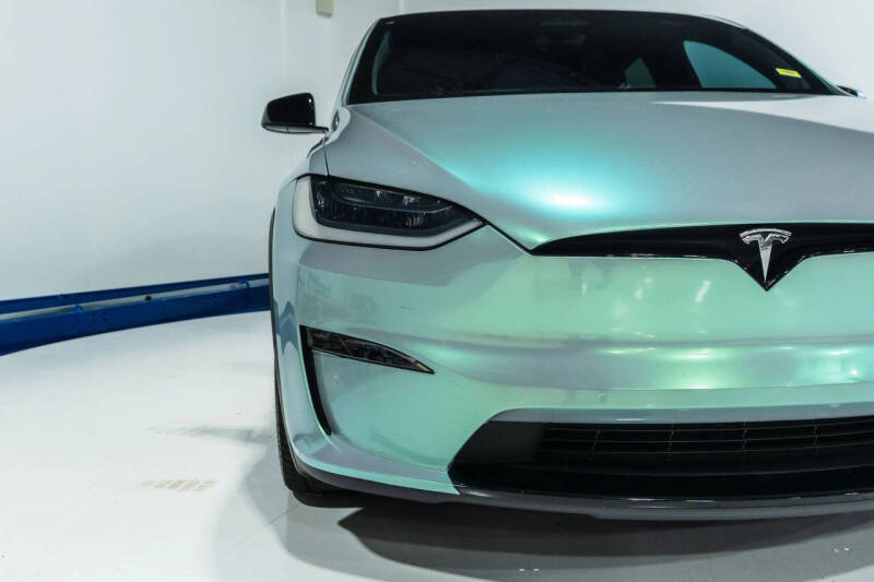 2023 Tesla Model X Standard Range