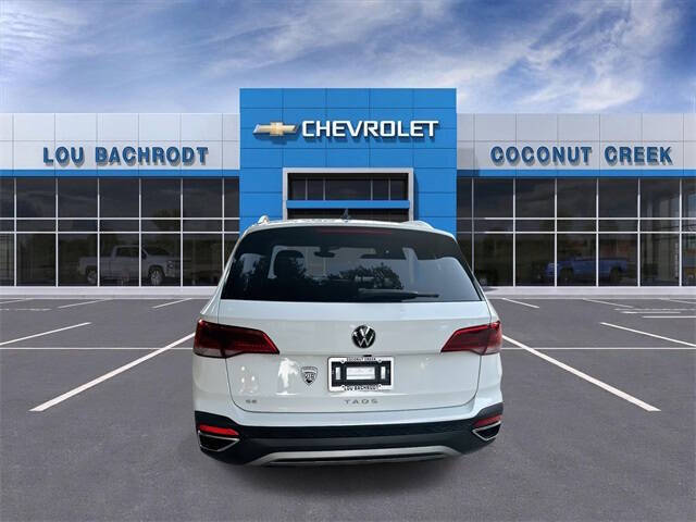 2024 Volkswagen Taos SE