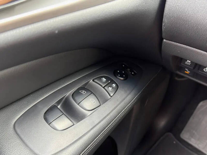 2017 Nissan Pathfinder