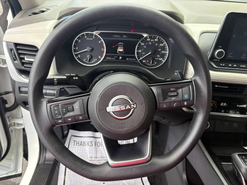 2023 Nissan Rogue SV