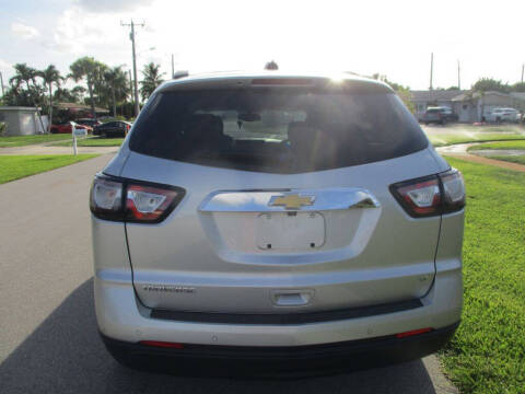 2017 Chevrolet Traverse LT