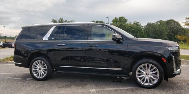 2024 Cadillac Escalade ESV Premium Luxury