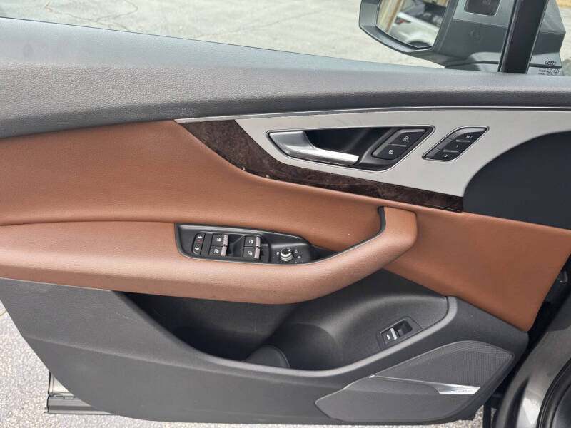 2018 Audi Q7 2.0T quattro Premium Plus