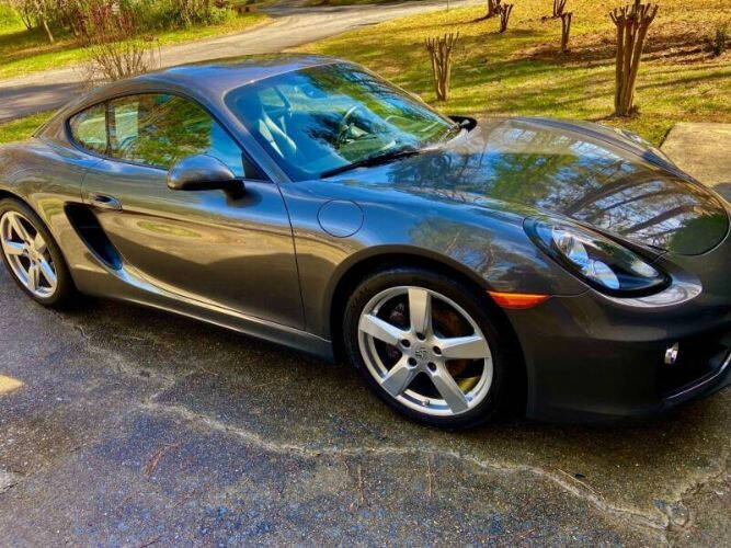 2016 Porsche Cayman