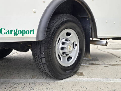 2022 Chevrolet Express 3500