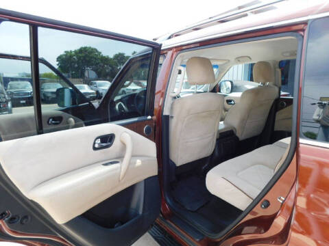 2017 Nissan Armada SV