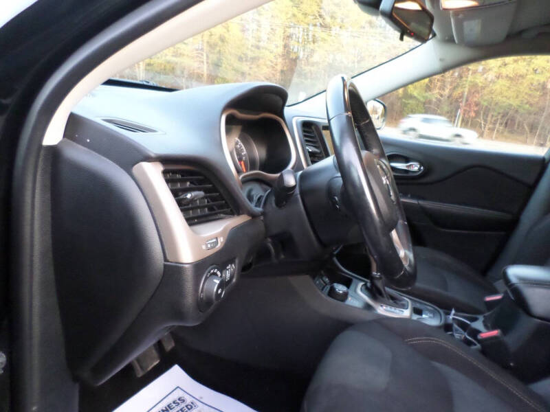 2017 Jeep Cherokee Latitude photo 24