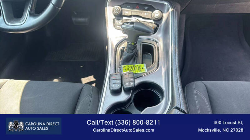 2019 Dodge Challenger SXT