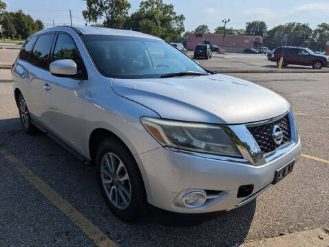 2014 Nissan Pathfinder for sale at Yousif & Sons Used Auto in Detroit MI