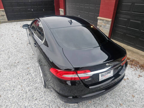 2015 Jaguar XF 3.0 Sport