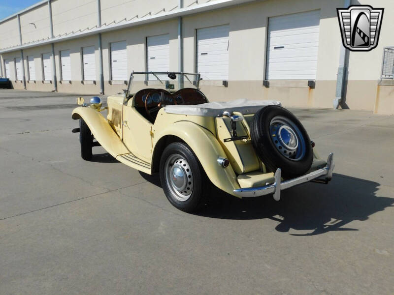 1954 MG TD