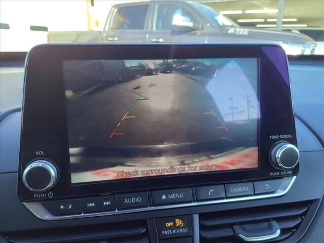 2021 Nissan Altima 2.5 SV