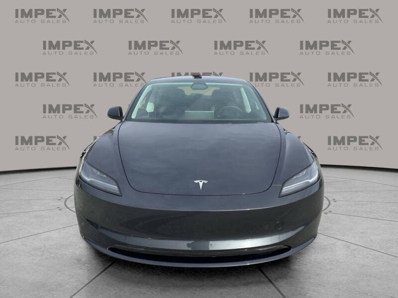 2025 Tesla Model 3 Long Range