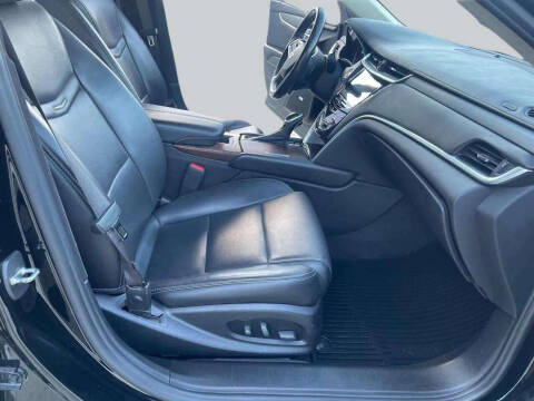 2018 Cadillac XTS Standard