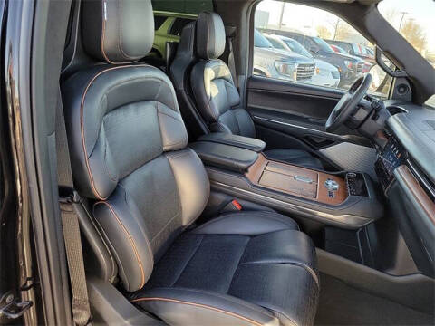 2025 Lincoln Navigator L Black Label