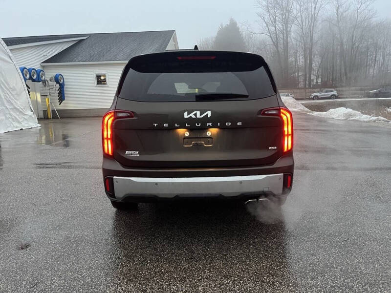 2023 Kia Telluride S