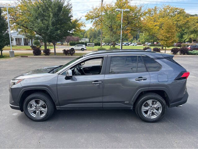 2025 Toyota RAV4 Hybrid XLE