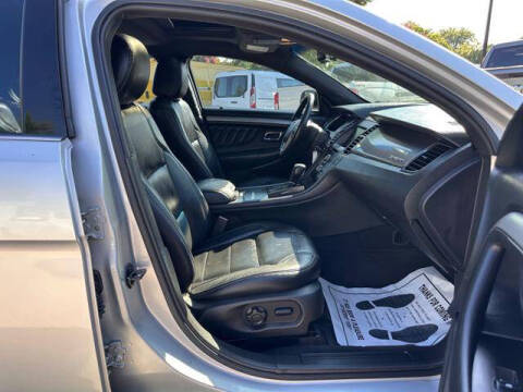 2013 Ford Taurus SEL