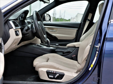 2017 BMW 3 Series 330i