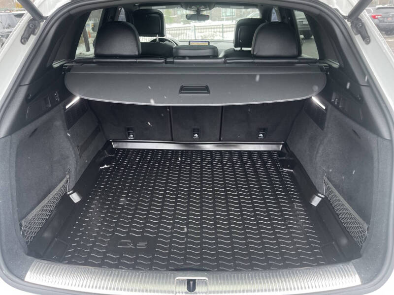 2019 Audi SQ5 3.0T quattro Prestige