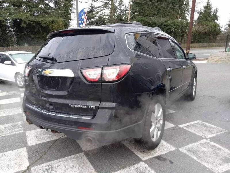 2013 Chevrolet Traverse LTZ