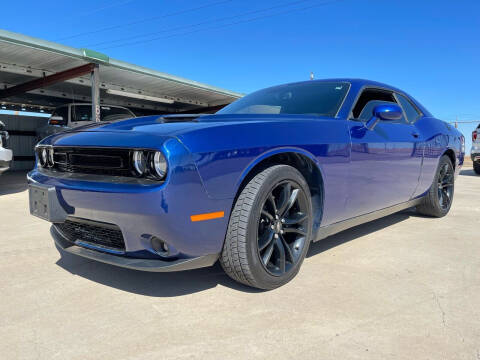 2018 Dodge Challenger for sale at REVELES USED AUTO SALES in Amarillo TX