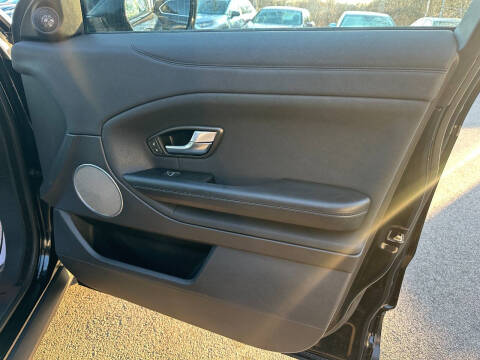 2017 Land Rover Range Rover Evoque SE