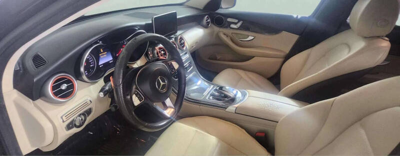 2015 Mercedes-Benz C-Class C 300