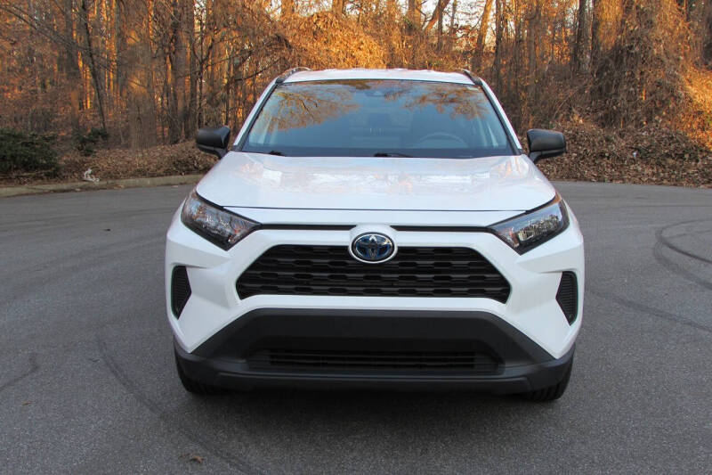 2020 Toyota RAV4 Hybrid LE