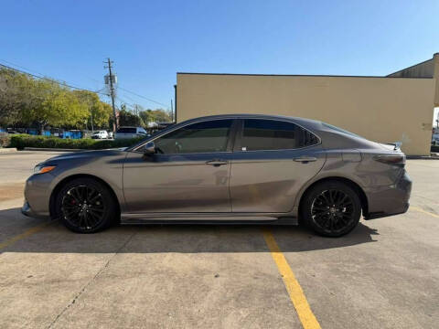 2018 Toyota Camry SE