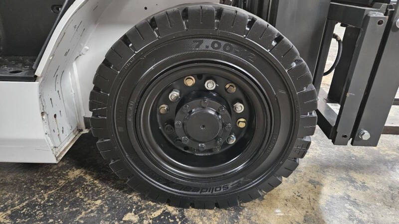 2022 UniCarriers PF50LP